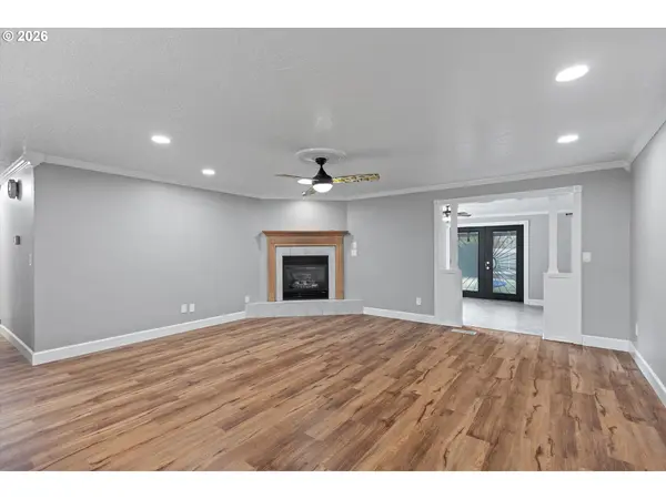 2221 SW INDIAN MARY CT, Troutdale, OR 97060