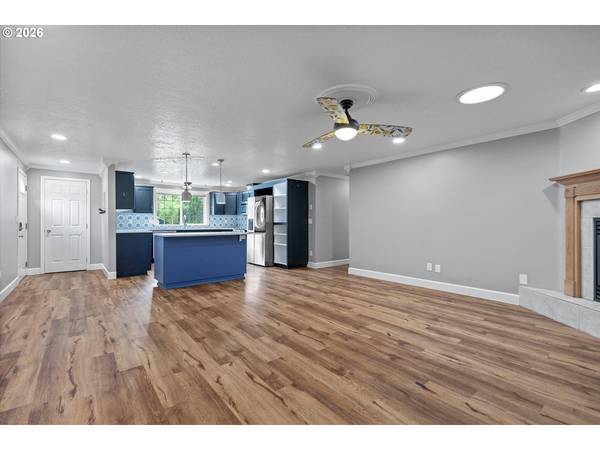 2221 SW INDIAN MARY CT, Troutdale, OR 97060