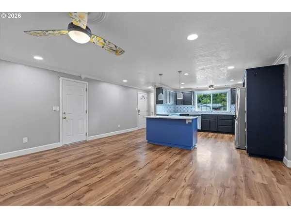 2221 SW INDIAN MARY CT, Troutdale, OR 97060
