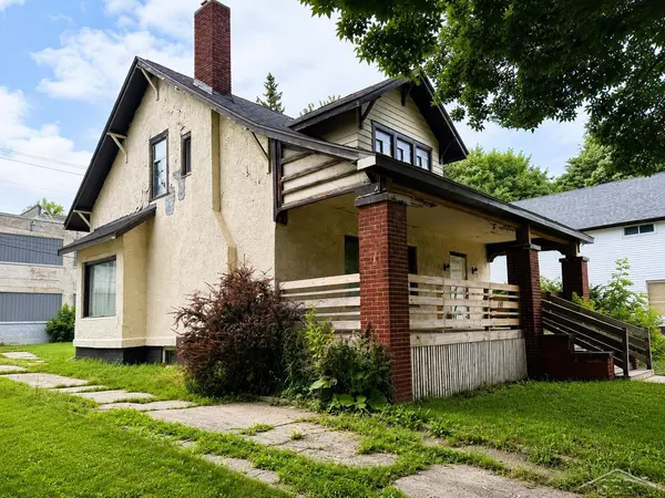 117 N VanBuren ST, Bay City, MI 48708