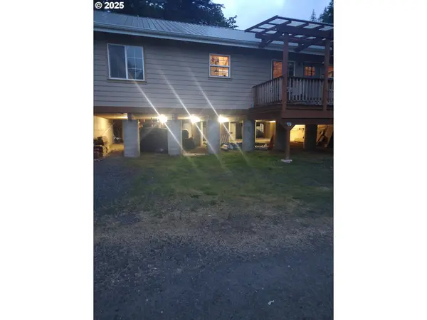 34376 STATE HIGHWAY 38, Scottsburg, OR 97473