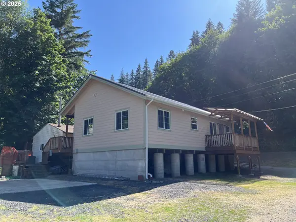 34376 STATE HIGHWAY 38, Scottsburg, OR 97473