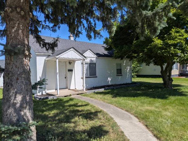 5754 Arcola ST, Garden City, MI 48135