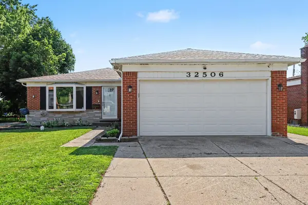 32506 Shawn DR, Warren, MI 48088