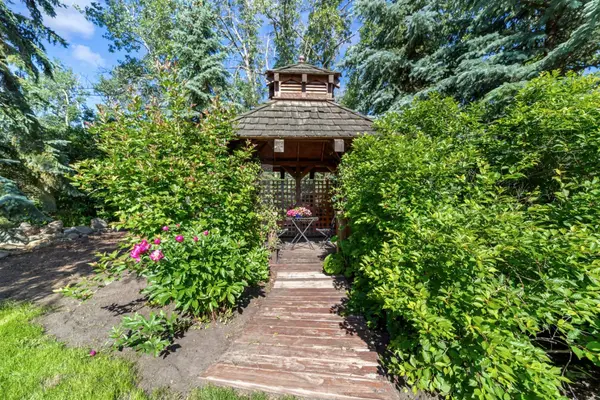 45217 Range Road 202, Rural Camrose County, AB T0B 3L0