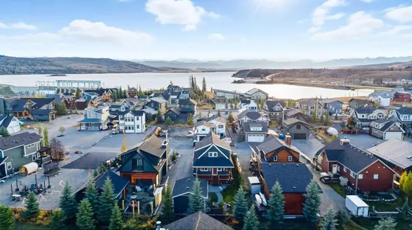 306 CottageClub Link, Rural Rocky View County, AB T4C 1B1