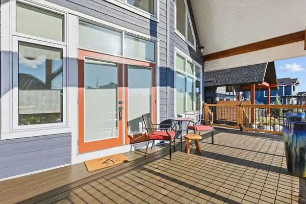 306 CottageClub Link, Rural Rocky View County, AB T4C 1B1
