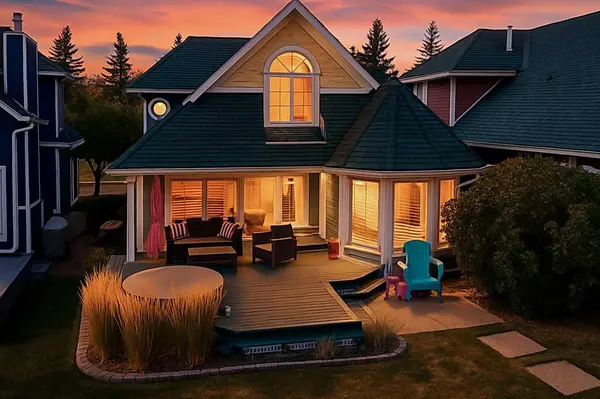 308 Marina Bay PL, Sylvan Lake, AB T4S 1E9