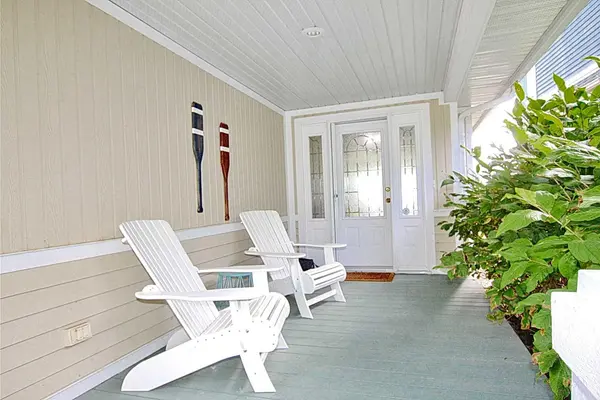 308 Marina Bay PL, Sylvan Lake, AB T4S 1E9