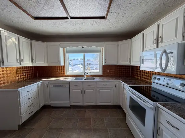 125 2 AVE E, Delia, AB T0J0W0