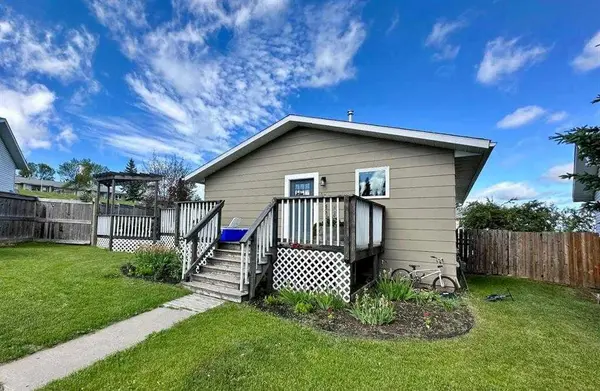 5206 49A ST, Kitscoty, AB T0B 2P0