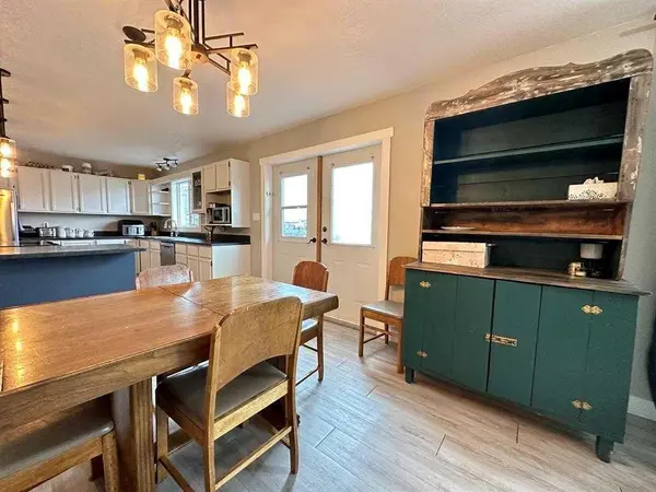 5206 49A ST, Kitscoty, AB T0B 2P0