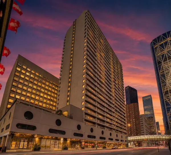 221 6 AVE SE #2205, Calgary, AB T2G4Z9