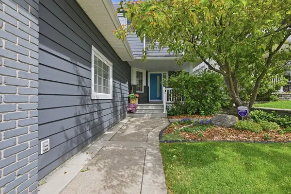 16 Coopers HTS SW, Airdrie, AB T4B2S1