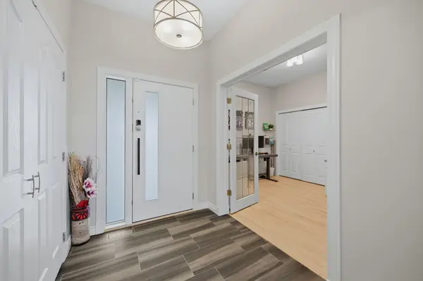 16 Coopers HTS SW, Airdrie, AB T4B2S1