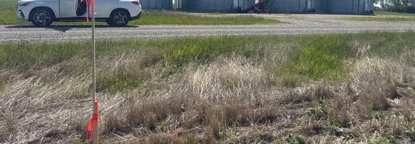 4;27;12;1;SE Highway #2, Claresholm, AB T0l 0T0