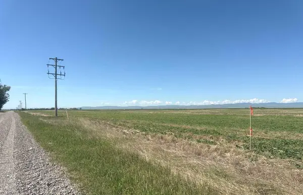4;27;12;1;SE Highway #2, Claresholm, AB T0l 0T0