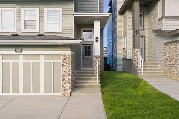 105 Heritage BLVD, Cochrane, AB T4C 3G8