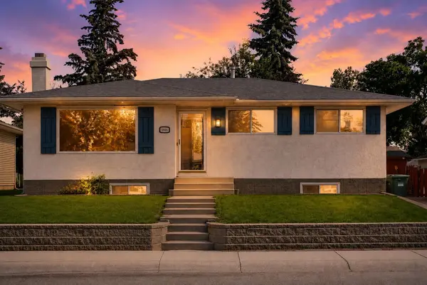 1816 Lynnover RD SE, Calgary, AB T2C1L3