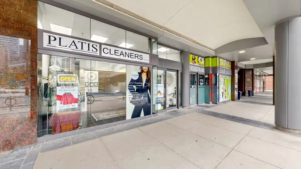 24 Wellesley ST W #6, Toronto C01, ON M4Y 2X6