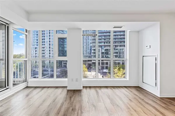 35 Bastion ST #609, Toronto C01, ON M5V 0C2