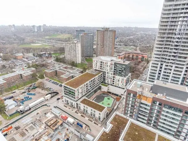 225 Sumach ST #2612, Toronto C08, ON M5A 0P8