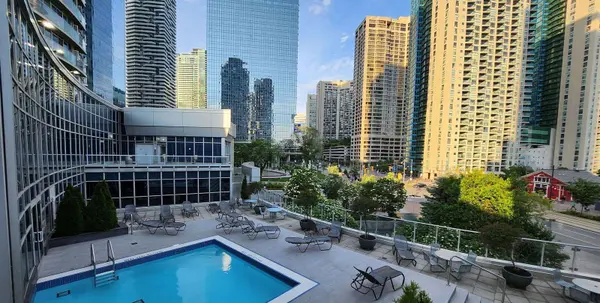 8 York ST #2812, Toronto C01, ON M5J 2Y2