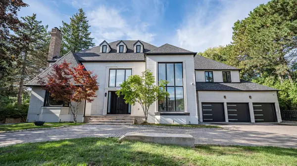 19 Fifeshire RD, Toronto C12, ON M2L 2G4