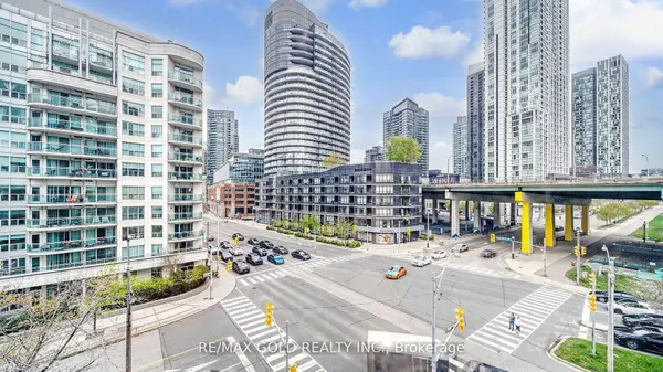 550 Queens Quay W #509, Toronto C01, ON M5V 3M8