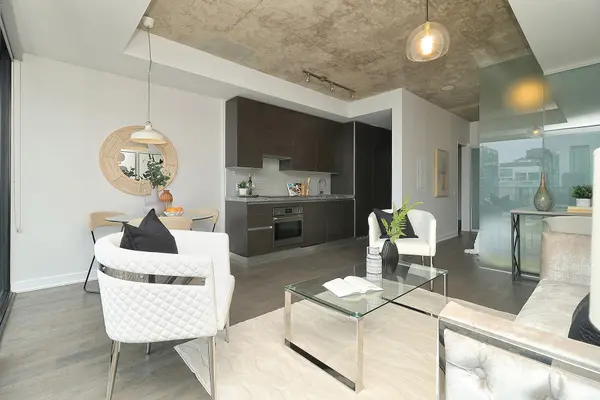 629 King ST W #1112, Toronto C01, ON M5V 0G9