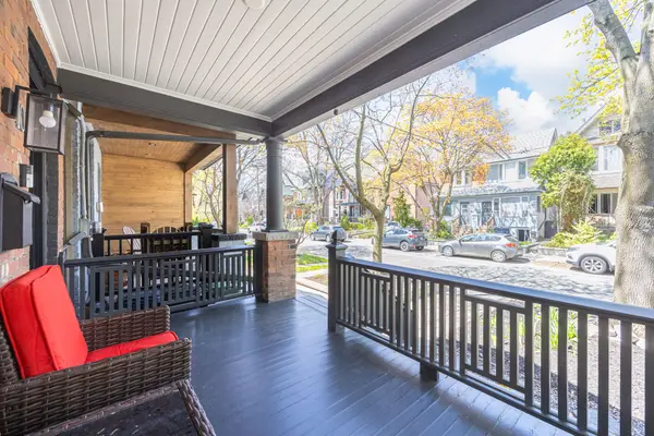 103 Harcourt AVE, Toronto E01, ON M4J 1J3