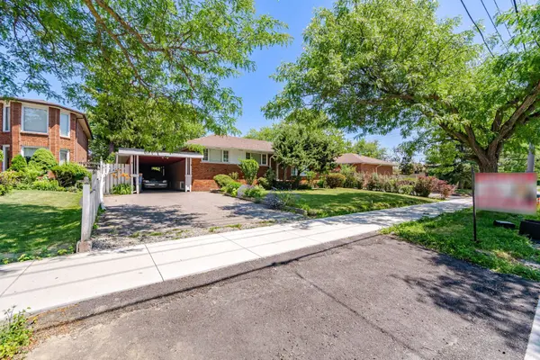879 Scarborough Golf Club RD, Toronto E09, ON M1G 1J6