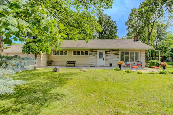 47 Deep Dene DR, Toronto E10, ON M1C 1L8