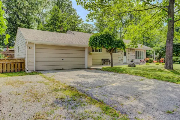 47 Deep Dene DR, Toronto E10, ON M1C 1L8