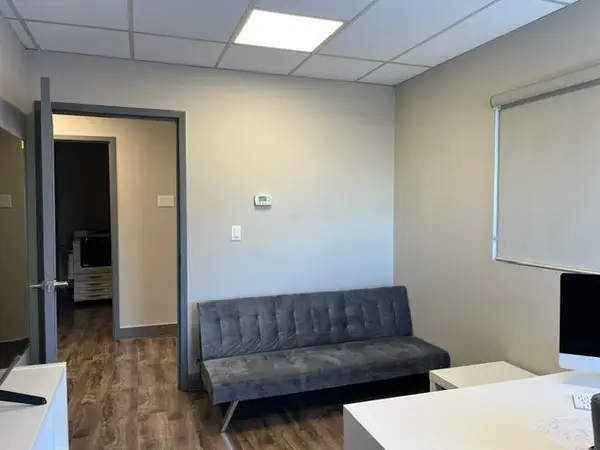261 Chrislea RD, Vaughan, ON L4L 8S5