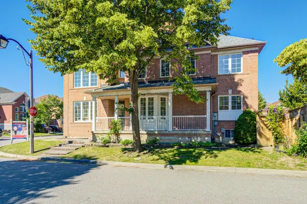 136 Winston Castle DR, Markham, ON L6C 2N4
