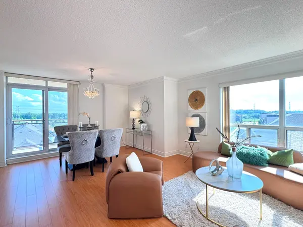 51 Saddlecreek DR #605, Markham, ON L3T 7Z1