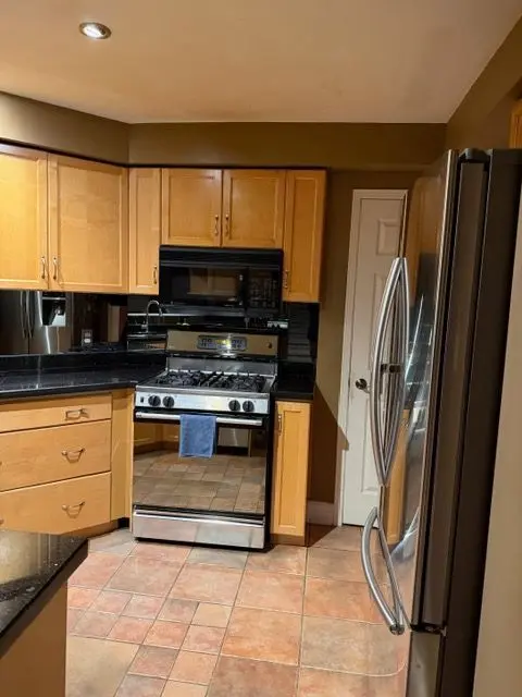 3 Primrose Path CRES, Markham, ON L3S 4B1