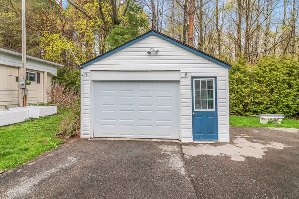 525 Midland Point RD #33, Midland, ON L4R 5G9