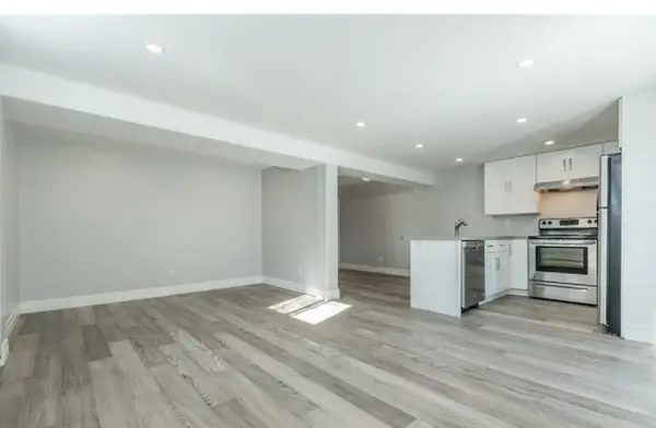 33A Grove ST E #lower, Barrie, ON L4M 2N8
