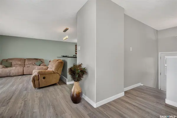 1227 Pascoe DRIVE E, Moose Jaw, SK S6H 7A2