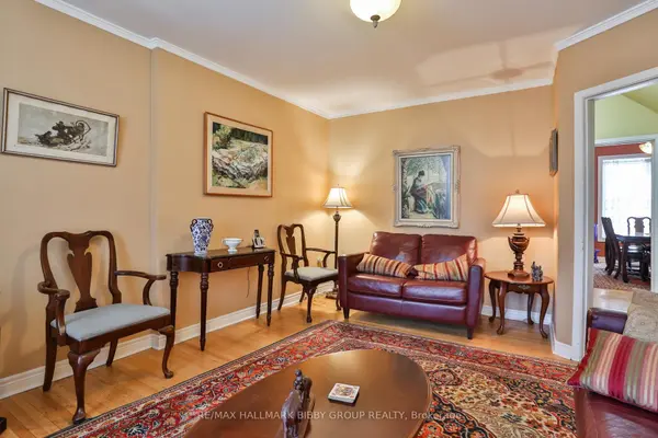 98 Fuller AVE, Toronto W01, ON M6R 2C5
