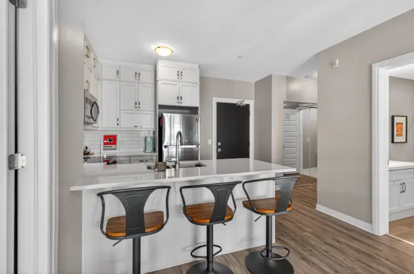 102 Grovewood Common #510, Oakville, ON L9H 0X2