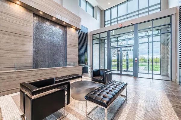 45 Yorkland BLVD #805, Brampton, ON L6P 4B4