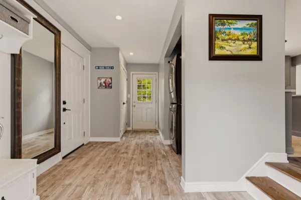 1262 Hidden Valley RD, Burlington, ON L7P 0T5