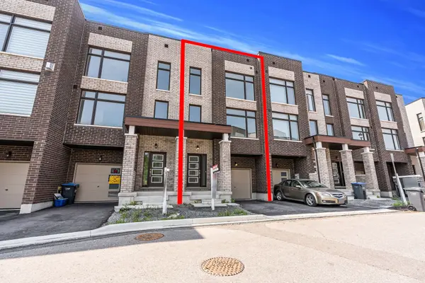 34 Queenpost DR E, Brampton, ON L6Y 6L2