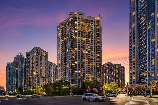 310 Burnhamthorpe RD W #1711,  Mississauga,  ON L5B 4P9