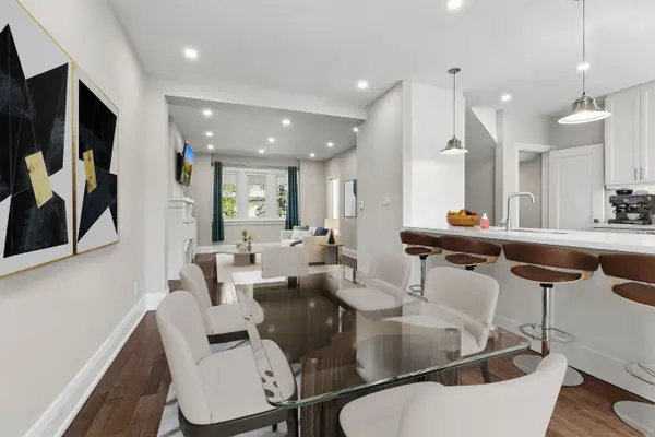 407 Annette ST, Toronto W02, ON M6P 1R7
