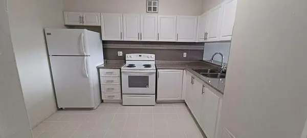 236 Albion RD #308, Toronto W10, ON M9W 6A6