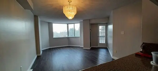 236 Albion RD #308, Toronto W10, ON M9W 6A6